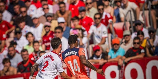 4-1爆冷夜！巴萨点球踢飞送皇马登顶，拉什福德西甲首球难救主