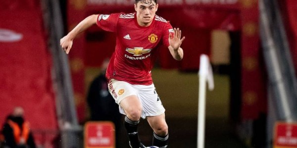 卖人必赔！ESPN：爵爷退休后，唯一让曼联赚到差价的只有D-詹姆斯