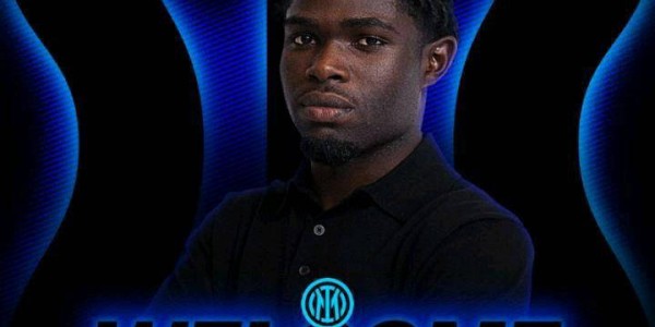 国米凌晨官宣国青新星加盟，范佩西欧冠失银靴遭嘲笑